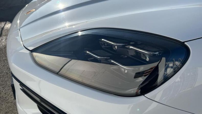 Porsche Cayenne - hlavní fotka