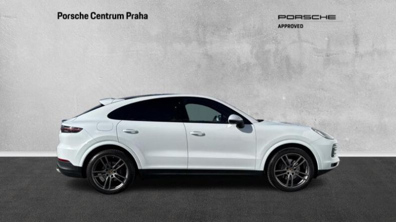 Porsche Cayenne - hlavní fotka