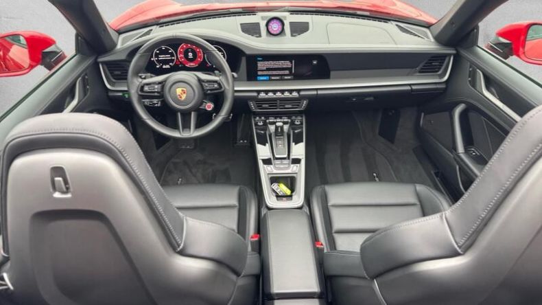 Porsche 911 - hlavní fotka