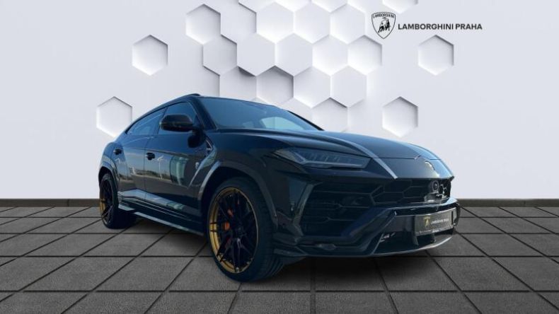 Lamborghini Urus - hlavní foto