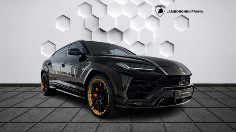 Lamborghini Urus - hlavní foto