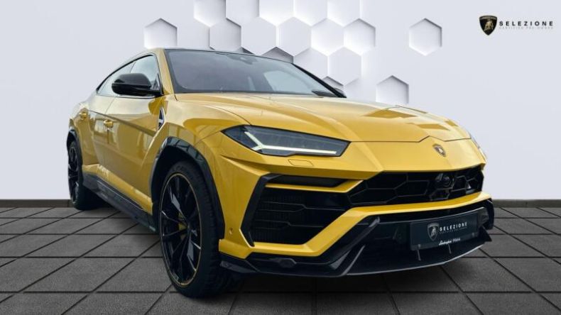 Lamborghini Urus - hlavní foto
