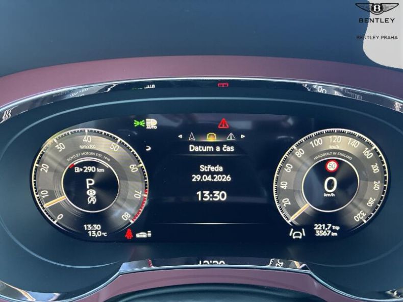 Bentley Bentayga - hlavní fotka