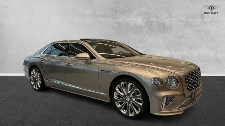 Bentley Flying Spur - hlavní fotka