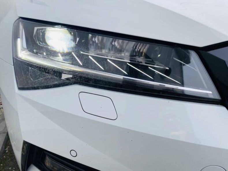 Škoda Superb - hlavní fotka