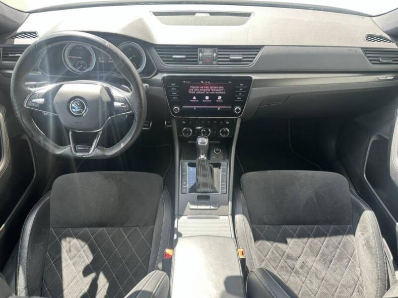 Škoda Superb - hlavní fotka