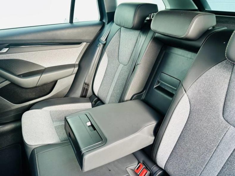 Škoda Octavia - hlavní fotka