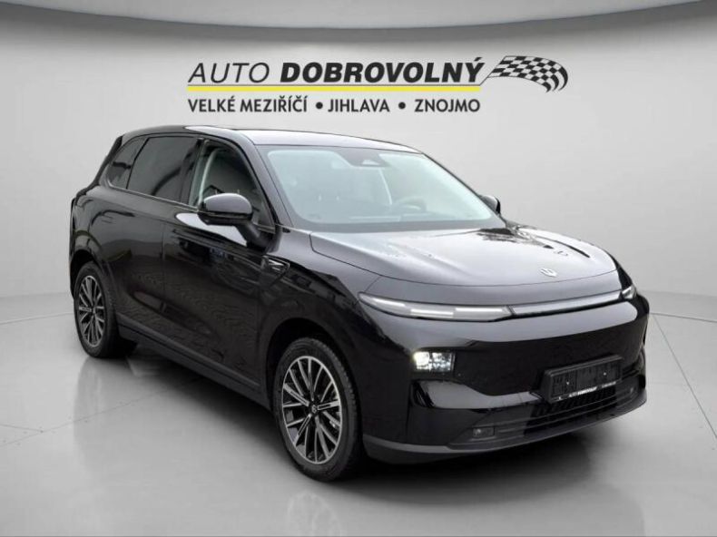 Leapmotor B10 - hlavní fotka