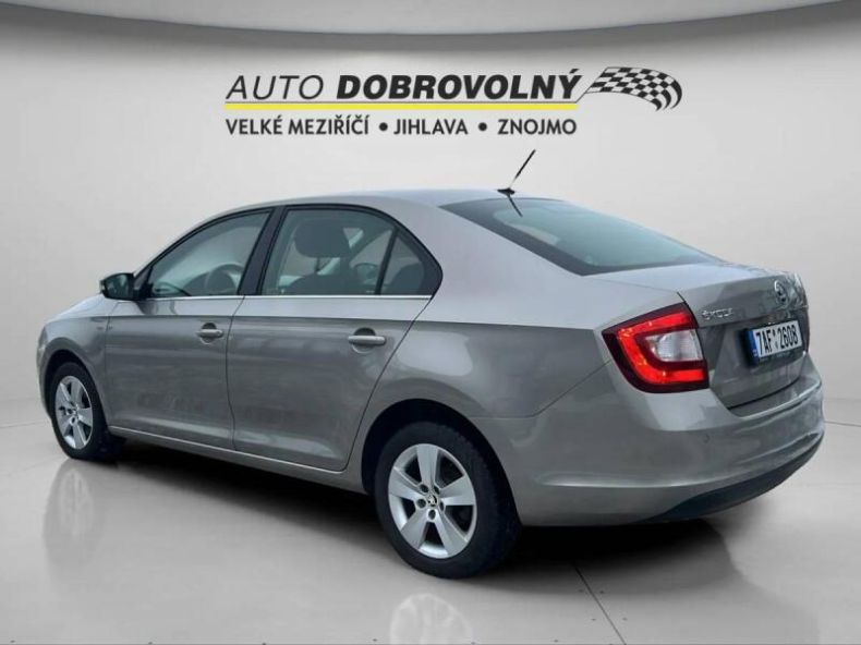 Škoda Rapid - hlavní fotka