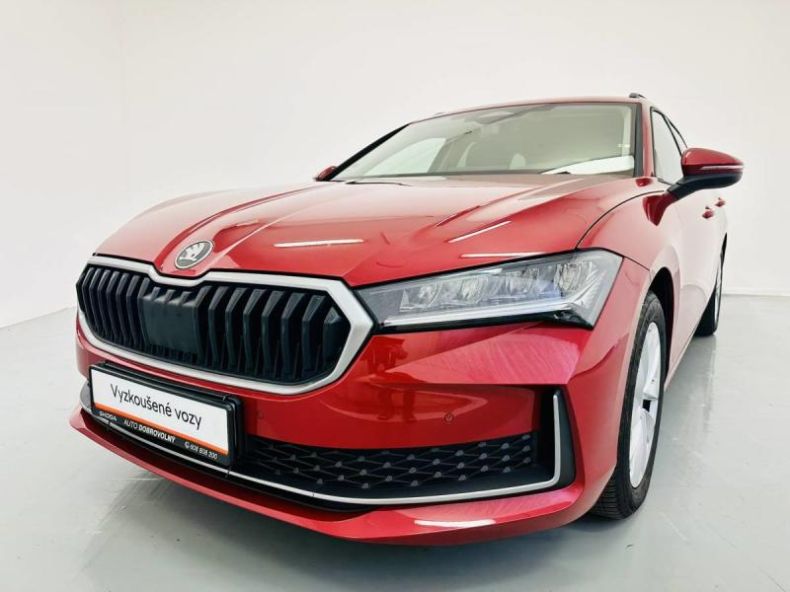 Škoda Superb - hlavní foto