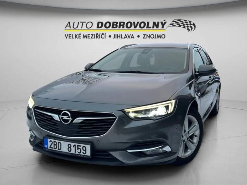 Opel Insignia - hlavní foto