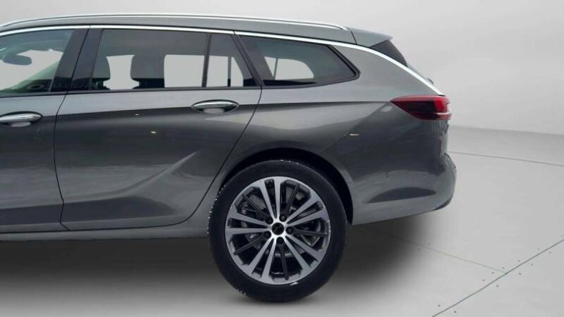 Opel Insignia - hlavní fotka