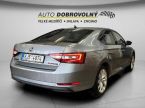 Škoda Superb - fotka číslo 7