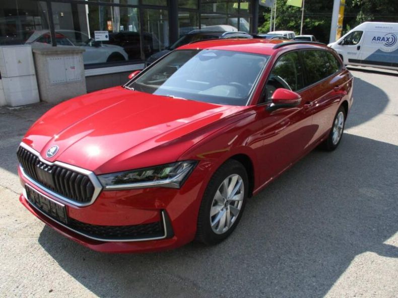Škoda Superb - hlavní foto