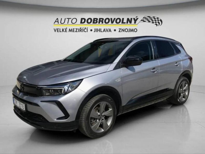 Opel Grandland - hlavní foto
