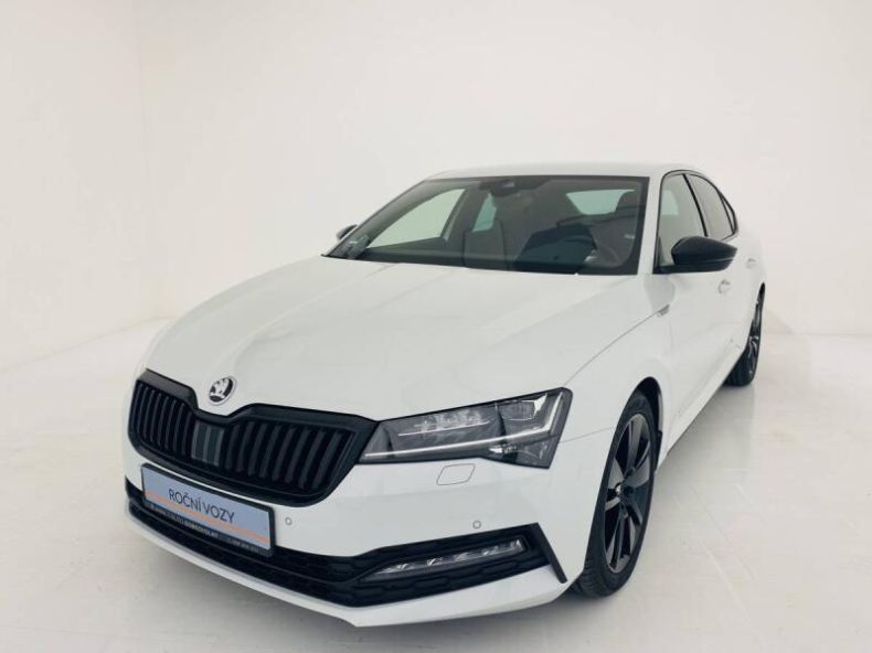 Škoda Superb - hlavní foto