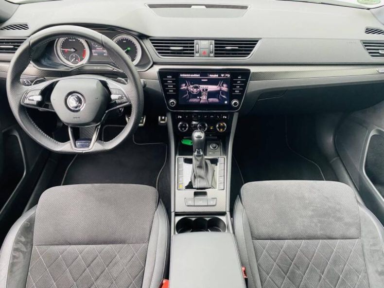 Škoda Superb - hlavní fotka