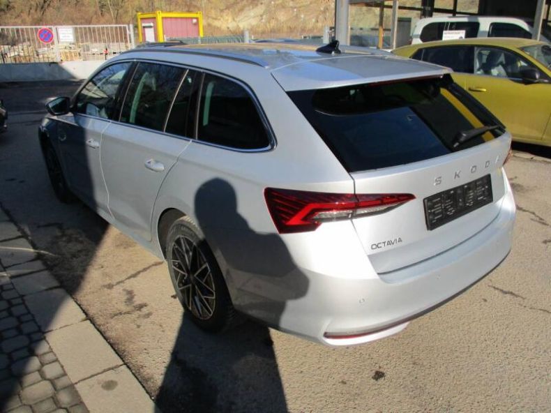 Škoda Octavia - hlavní fotka