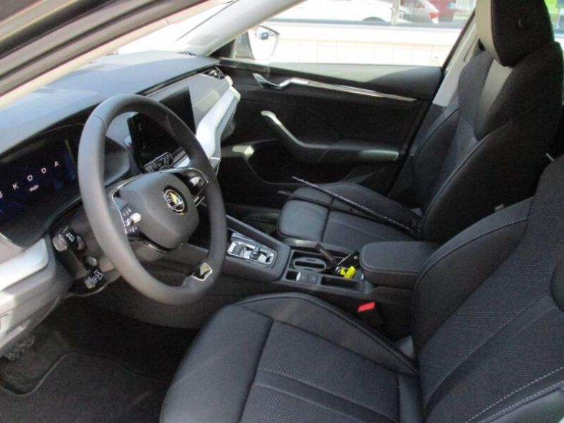 Škoda Octavia - hlavní fotka