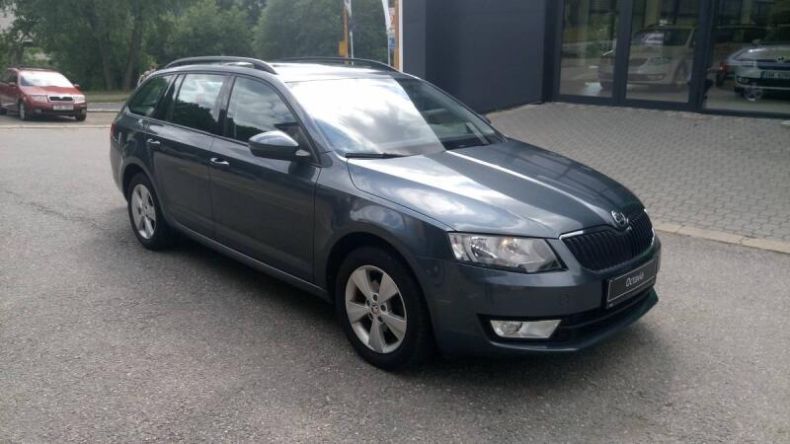 Škoda Octavia - hlavní fotka