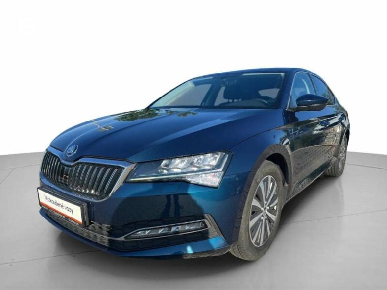 Škoda Superb - hlavní foto
