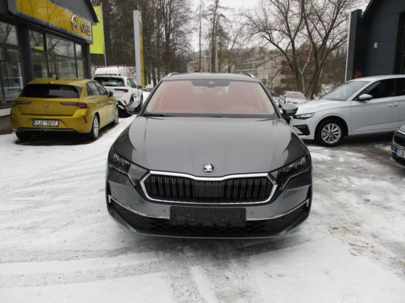 Škoda Octavia - hlavní fotka