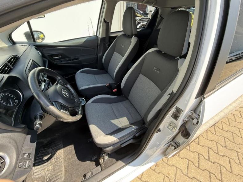 Toyota Yaris - hlavní fotka