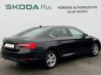 Škoda Superb - fotka číslo 1