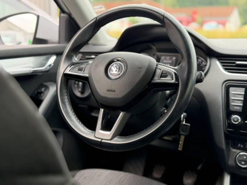 Škoda Octavia - hlavní fotka
