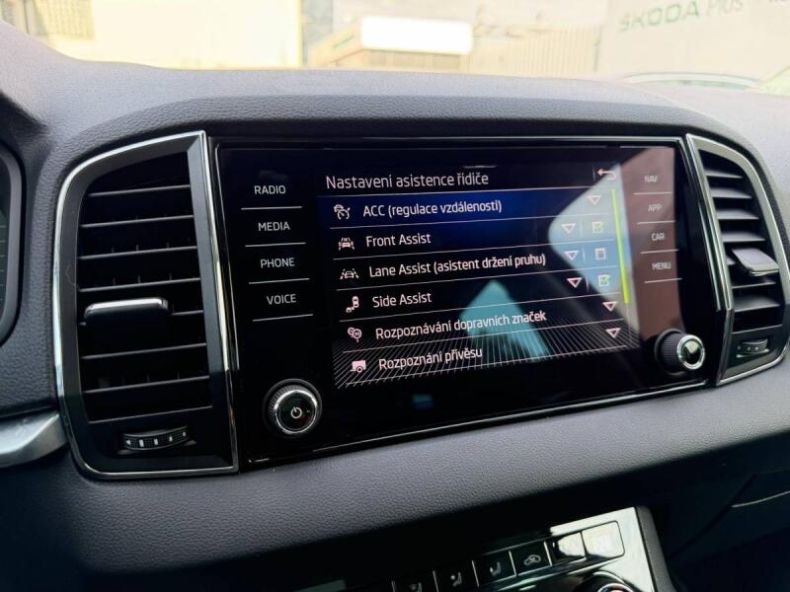 Škoda Karoq - hlavní fotka