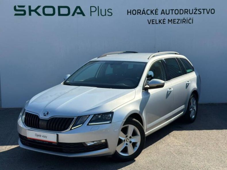 Škoda Octavia - hlavní foto
