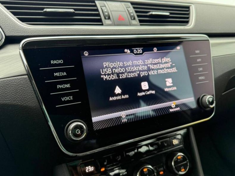 Škoda Superb - hlavní fotka