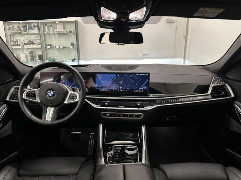 BMW X6 - hlavní fotka