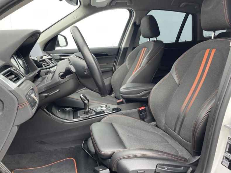 BMW X1 - hlavní fotka