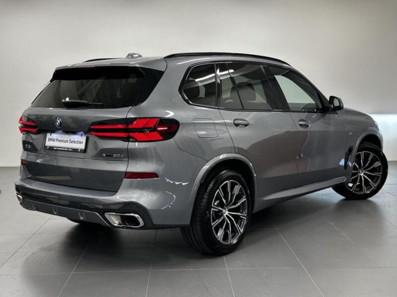 BMW X5 - hlavní fotka