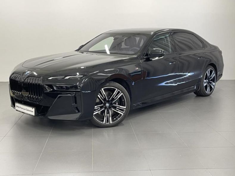 BMW i7 - hlavní fotka