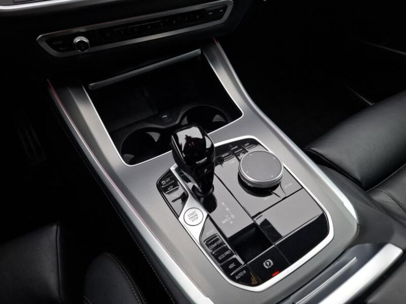 BMW X5 - hlavní fotka