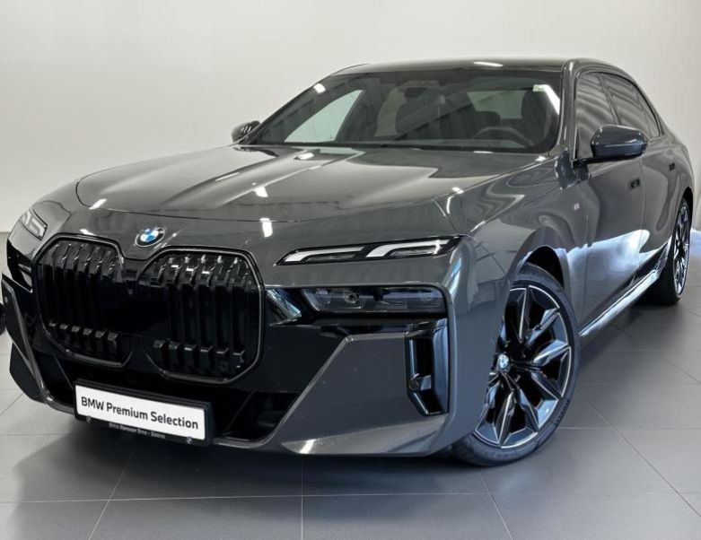 BMW Řada 7 - hlavní foto