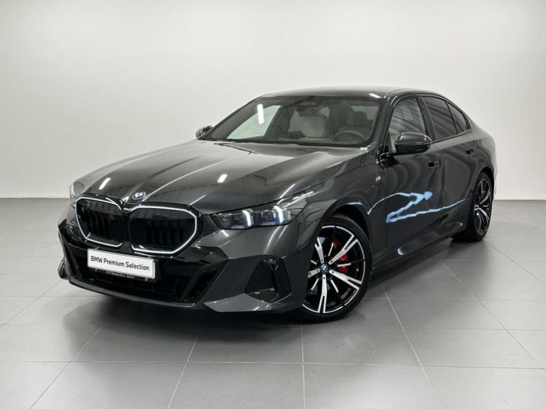 BMW Řada 5 - hlavní foto