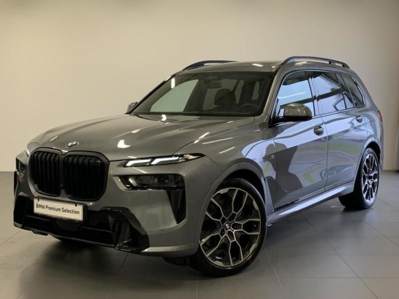 BMW X7 - hlavní foto