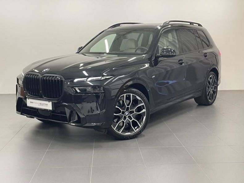 BMW X7 - hlavní foto