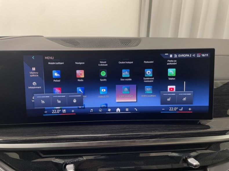 BMW X7 - hlavní fotka