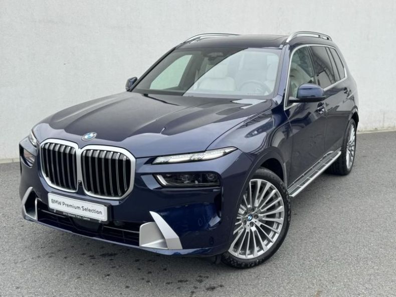 BMW X7 - hlavní foto