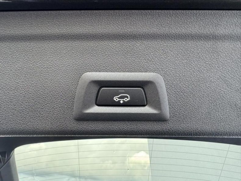 BMW X6 - hlavní fotka