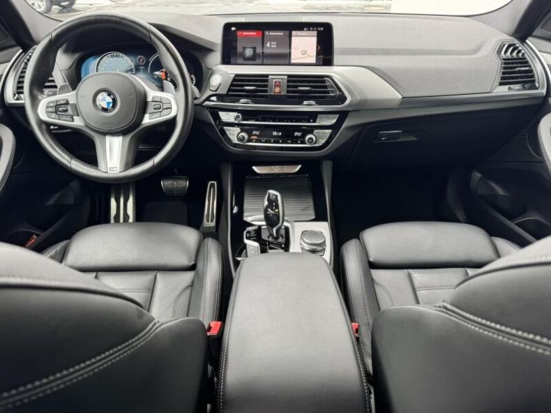 BMW X3 - hlavní fotka