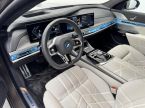 BMW Řada 7 - fotka číslo 4