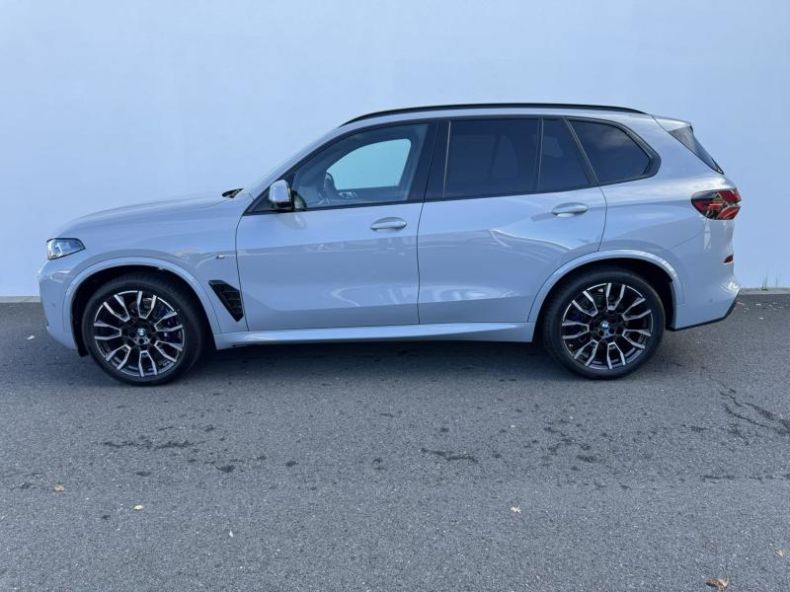 BMW X5 - hlavní fotka