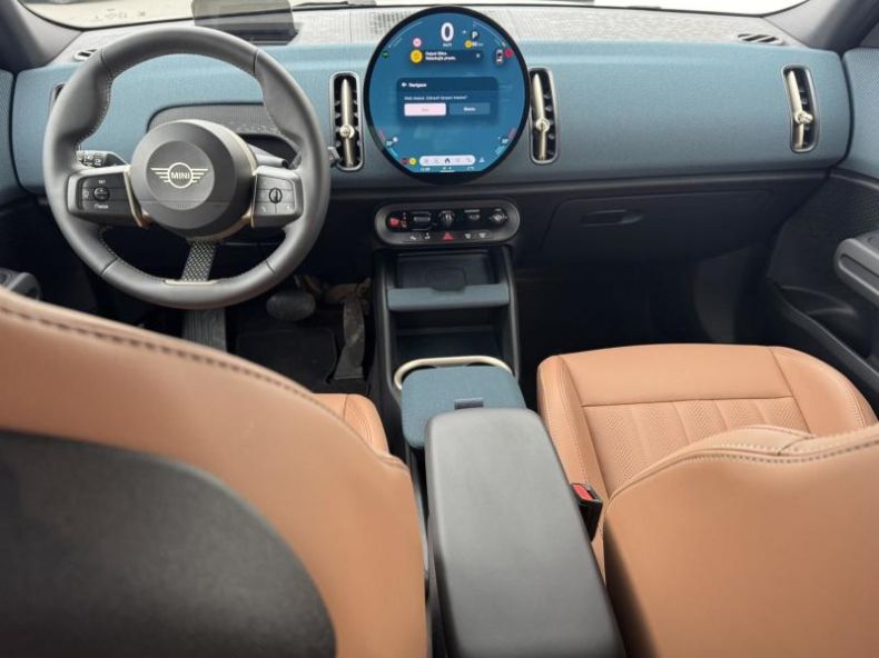 Mini Countryman - hlavní fotka