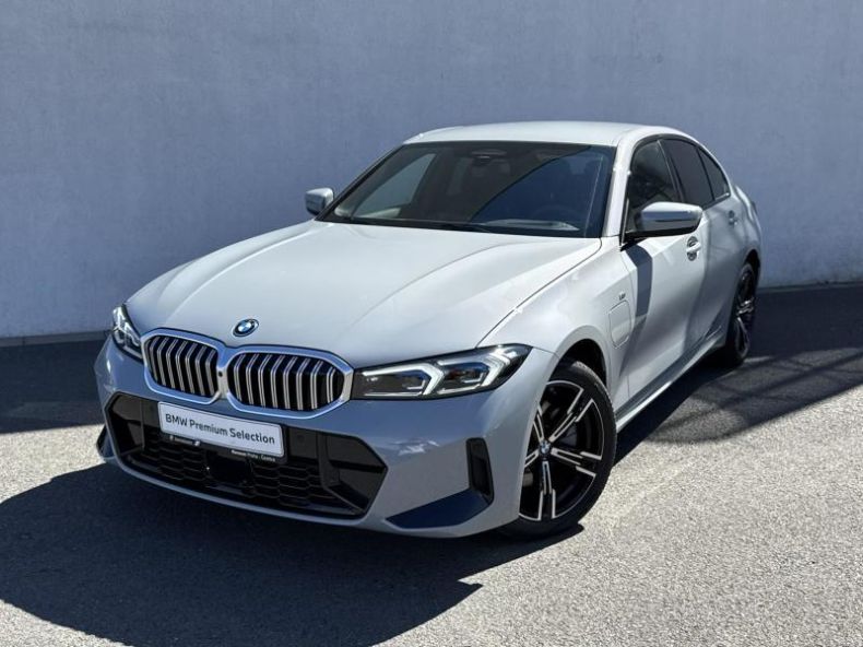 BMW Řada 3 - hlavní foto