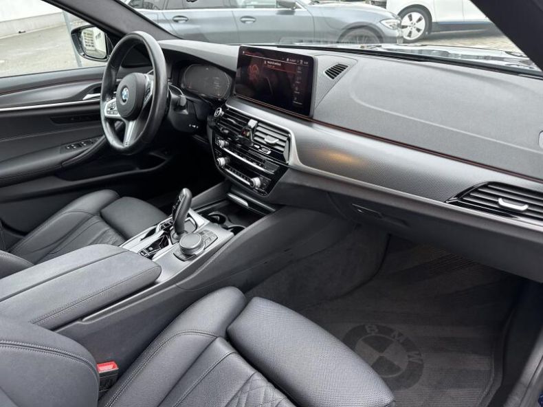 BMW Řada 5 - hlavní fotka